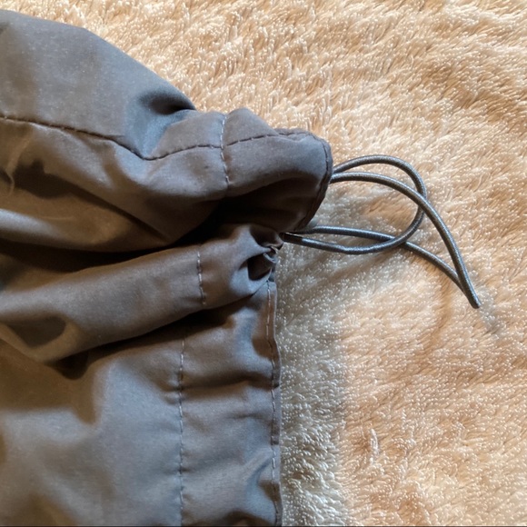 Reebok Lined Windbreaker Jacket Unisex Gray Black - Picture 8 of 13